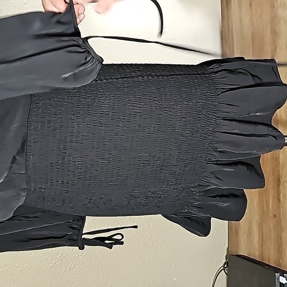 DO+BE Black Dress - Picture 6 of 8